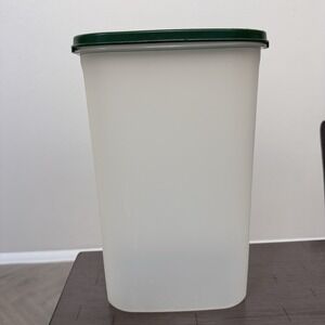 Vintage Tupperware Modular Mate Oval Container #1615 With Green Seal Lid #1616